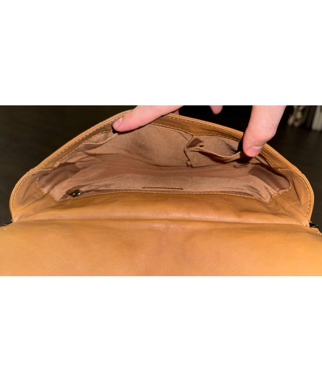 CHANEL Коричневая кожаная сумка через плечо, фото 4