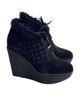 LOUIS VUITTON Ботильоны