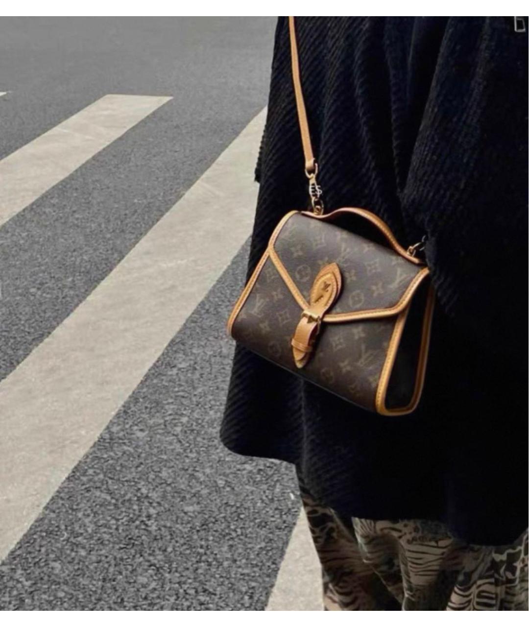 LOUIS VUITTON Коричневая сумка с короткими ручками, фото 2