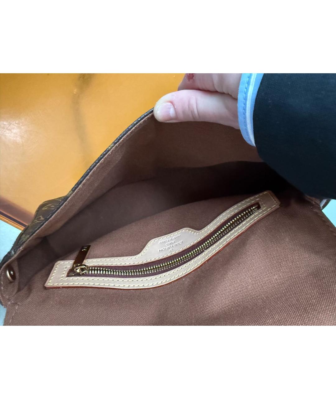 LOUIS VUITTON Коричневая сумка с короткими ручками, фото 6