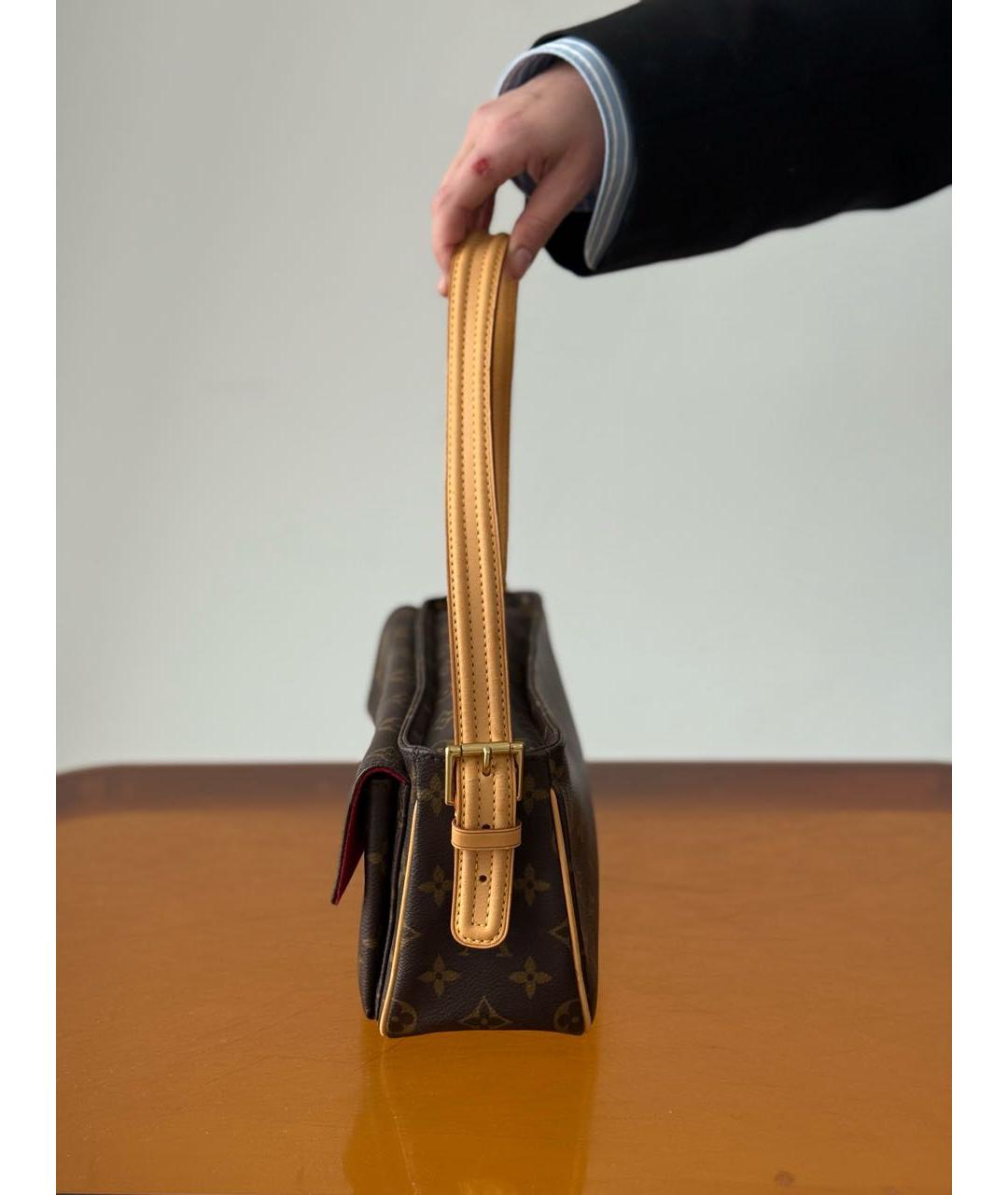 LOUIS VUITTON Коричневая сумка через плечо, фото 3