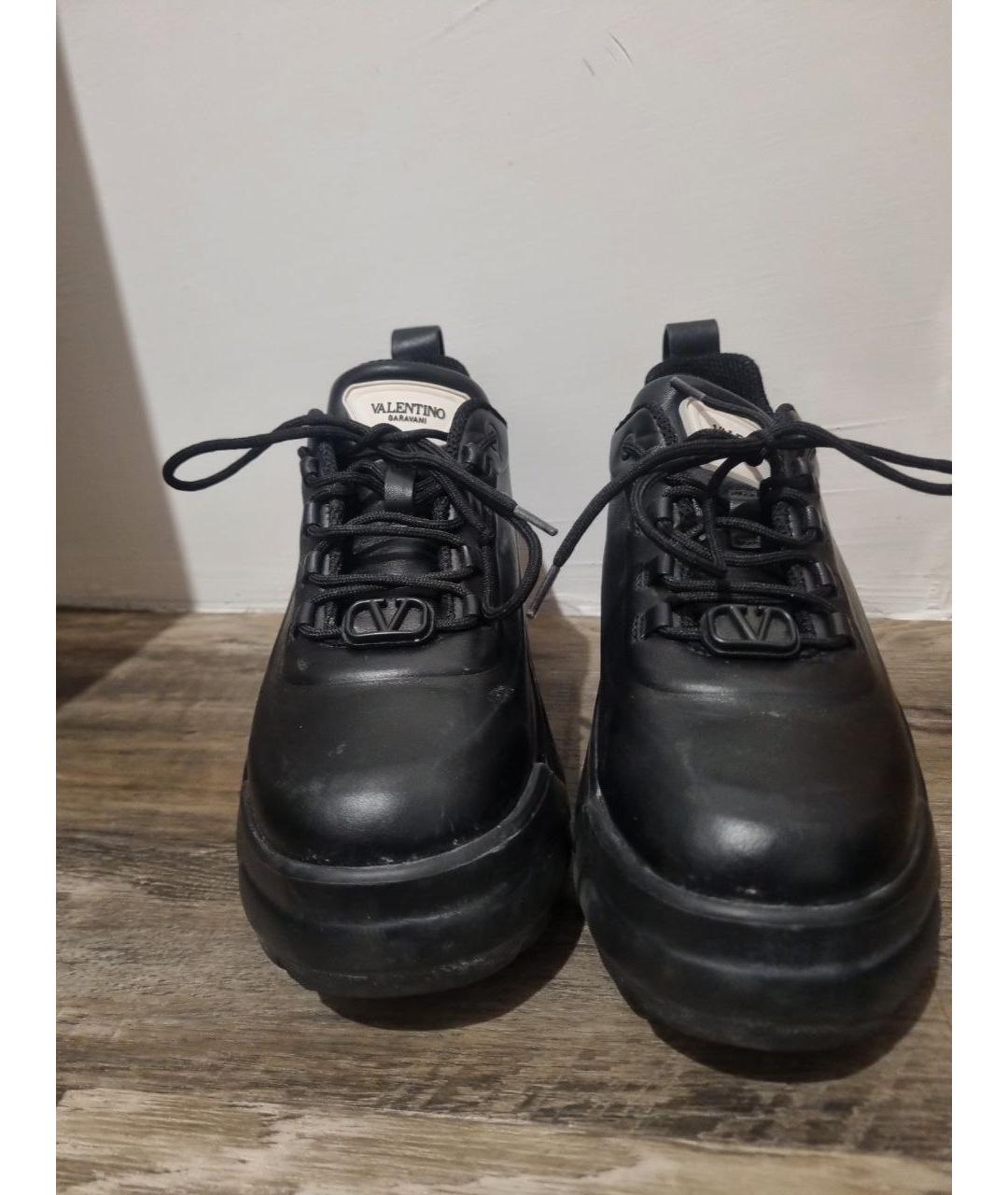 VALENTINO Черные кожаные кроссовки, фото 2
