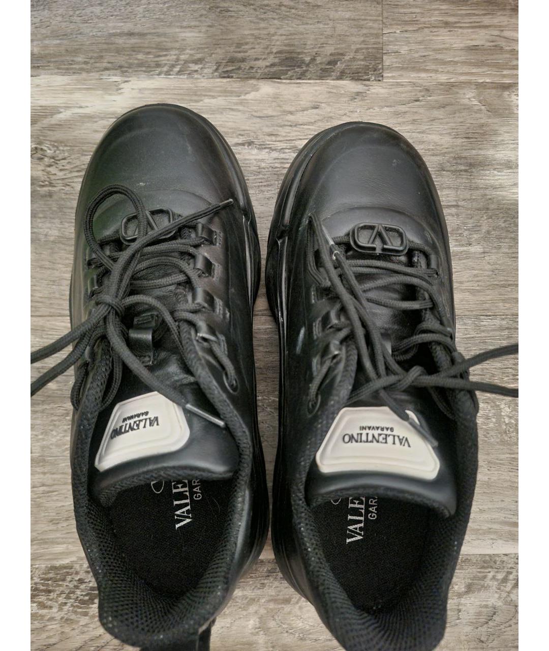 VALENTINO Черные кожаные кроссовки, фото 3