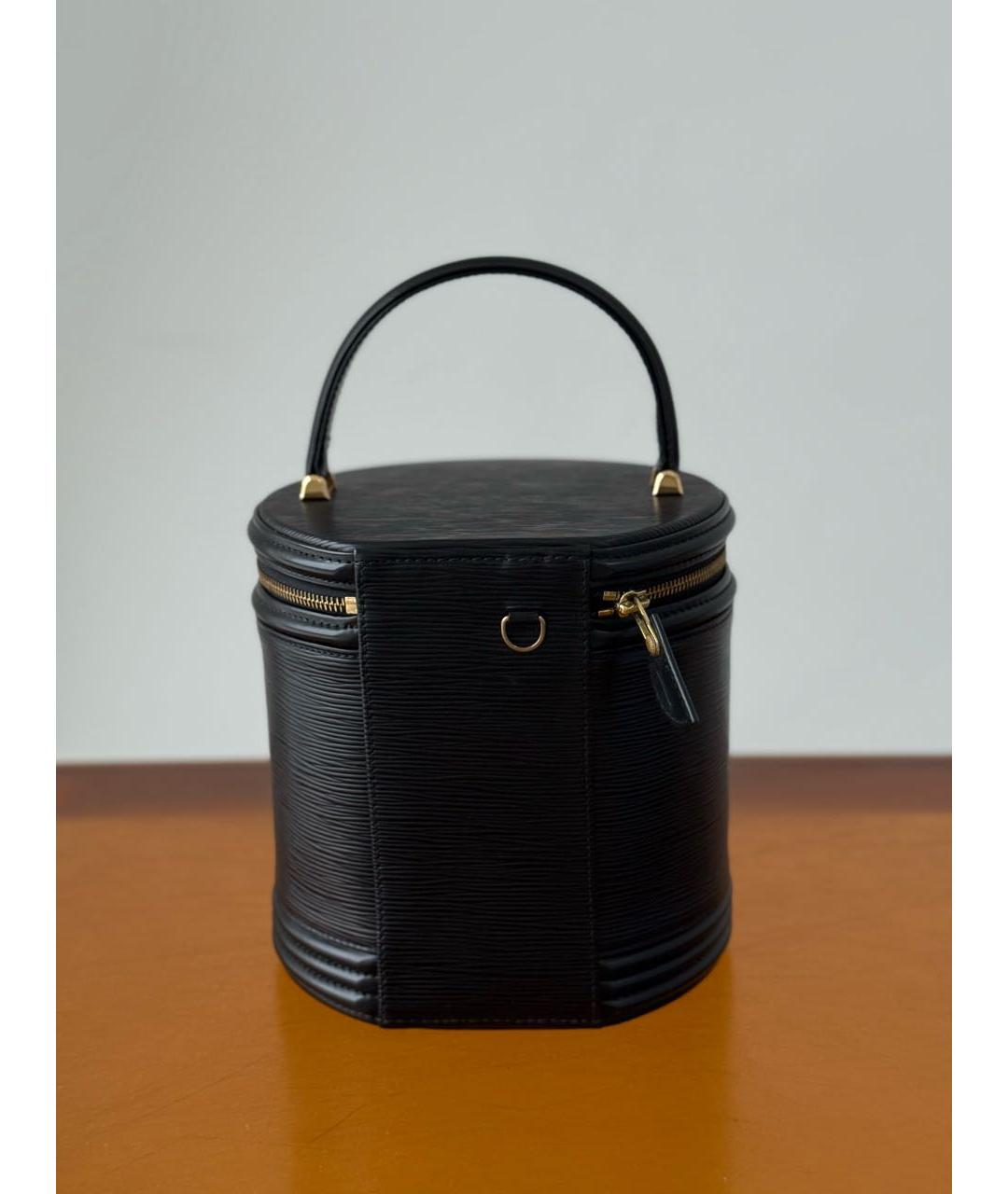 LOUIS VUITTON Черная кожаная сумка с короткими ручками, фото 2