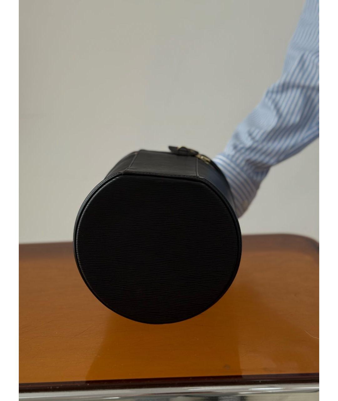 LOUIS VUITTON Черная кожаная сумка с короткими ручками, фото 3