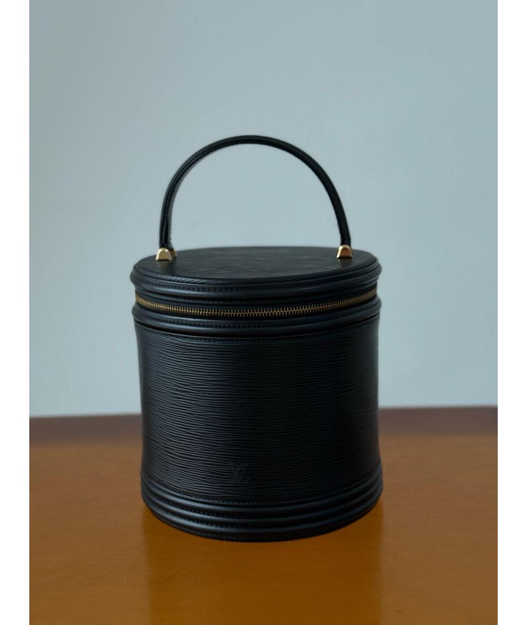 LOUIS VUITTON Черная кожаная сумка с короткими ручками, фото 9