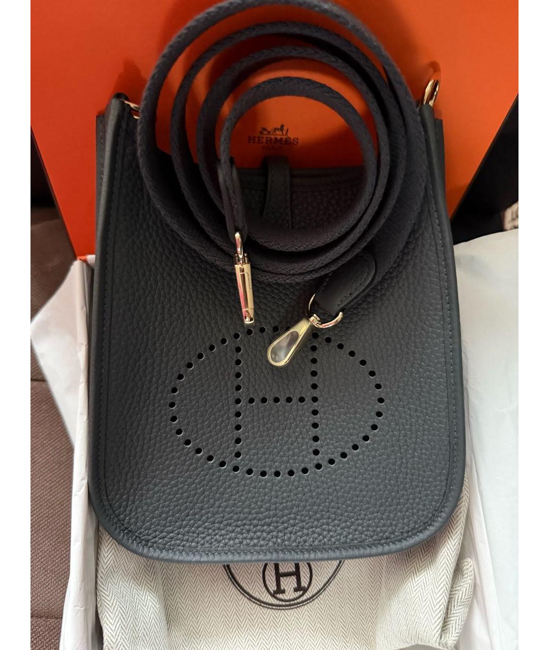 HERMES Антрацитовая кожаная сумка через плечо, фото 2