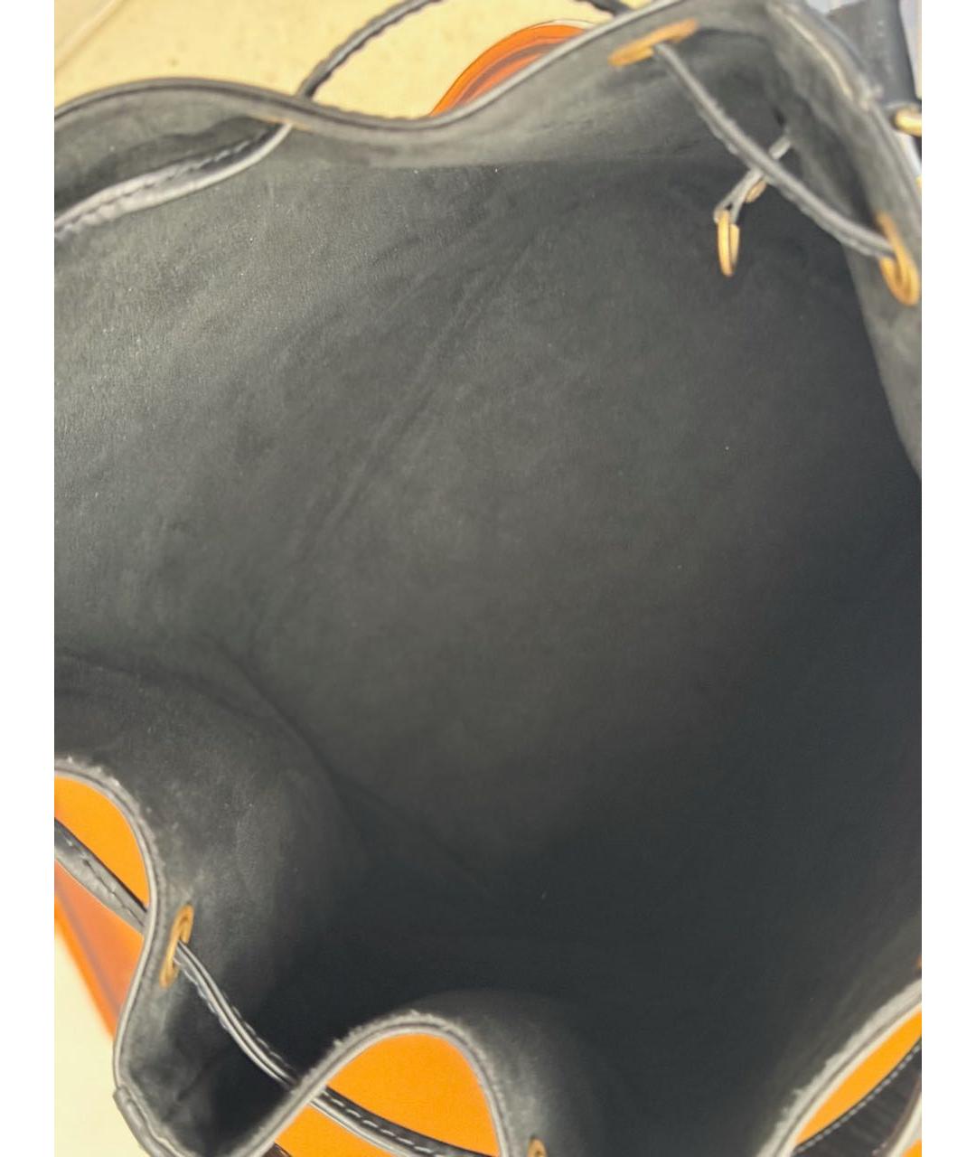 LOUIS VUITTON Черная кожаная сумка через плечо, фото 5