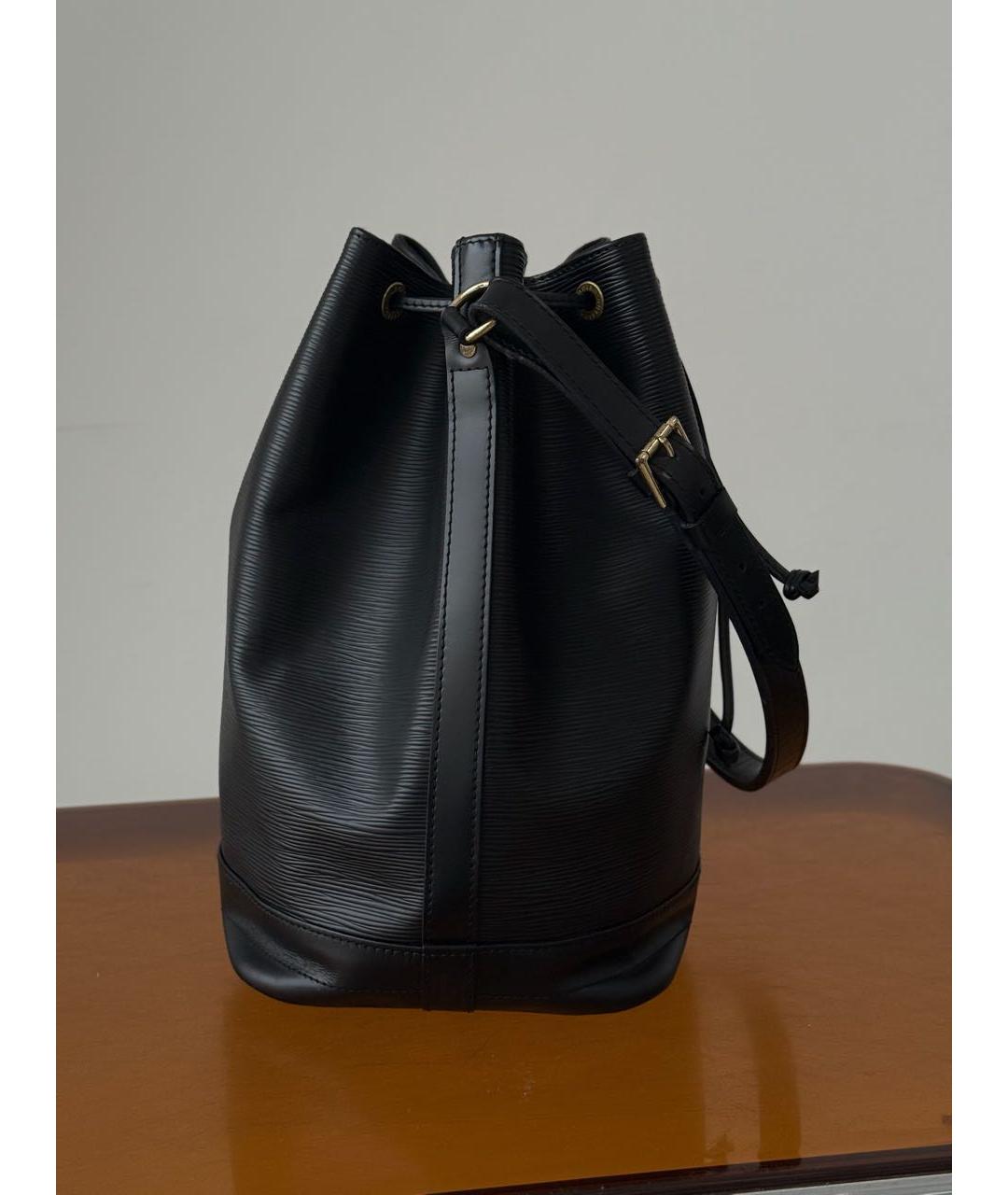 LOUIS VUITTON Черная кожаная сумка через плечо, фото 4