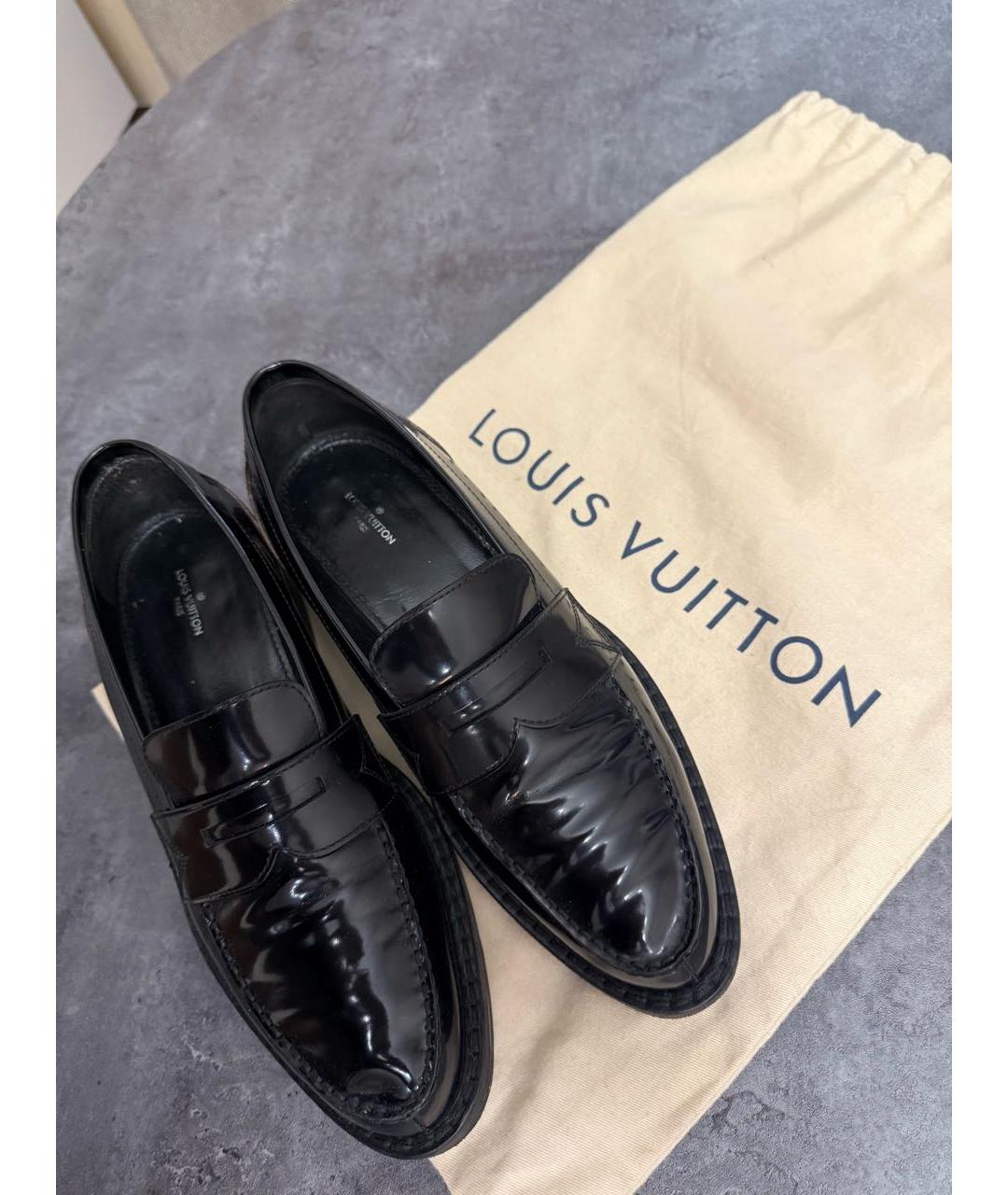 LOUIS VUITTON Черные лоферы из лакированной кожи, фото 6