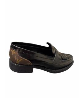 LOUIS VUITTON Лоферы