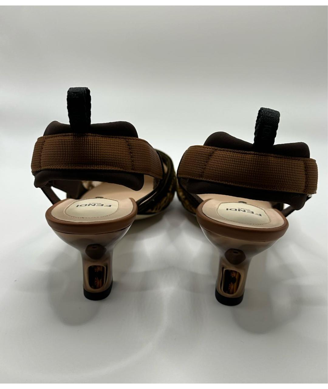 FENDI Коричневые текстильные лодочки на низком каблуке, фото 4