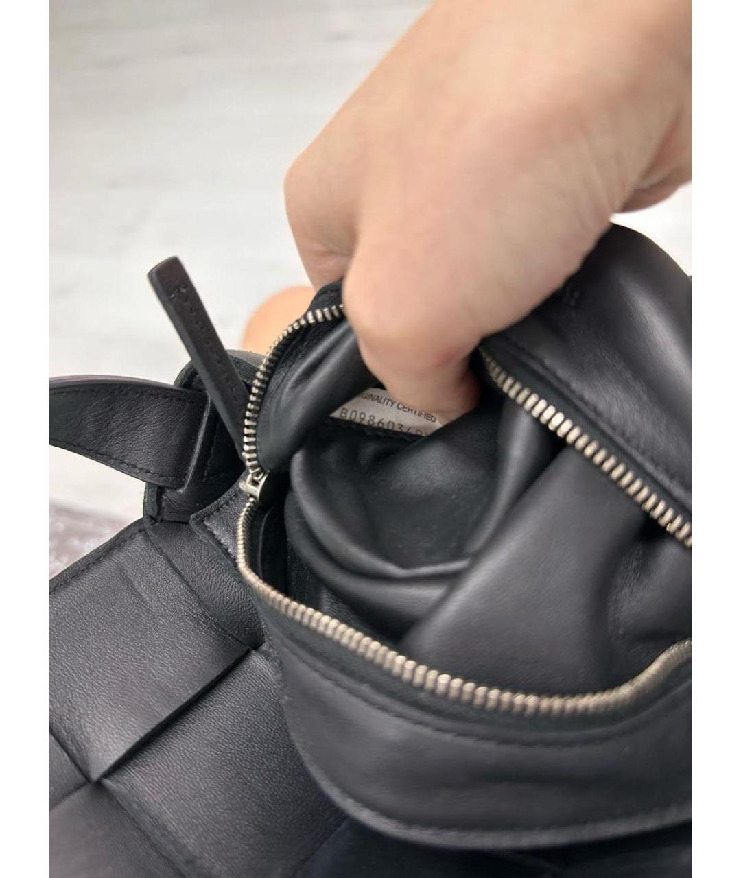 BOTTEGA VENETA Черная кожаная сумка через плечо, фото 3