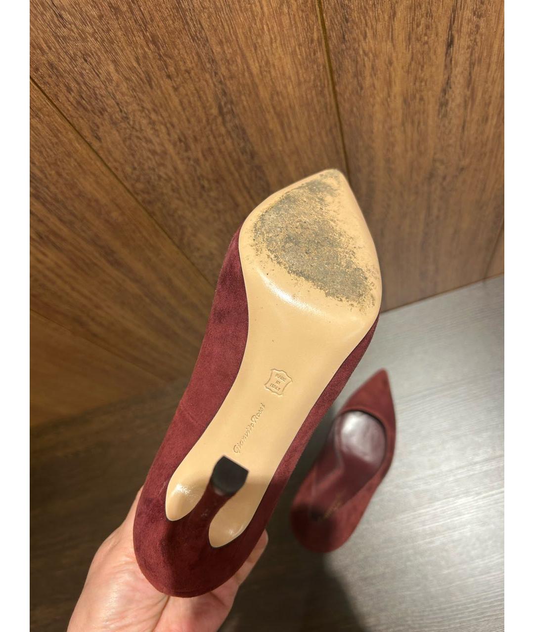 GIANVITO ROSSI Бордовые замшевые туфли, фото 8