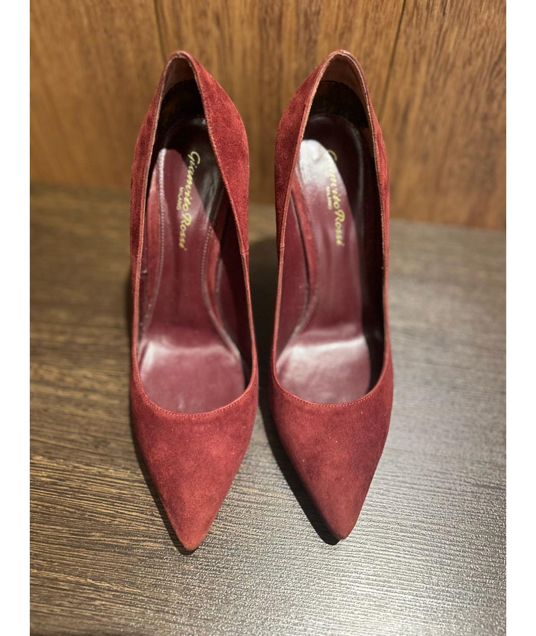 GIANVITO ROSSI Бордовые замшевые туфли, фото 2