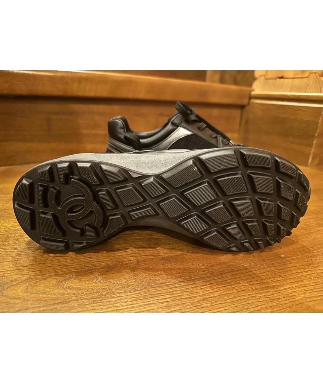 CHANEL Черные кожаные кроссовки, фото 5