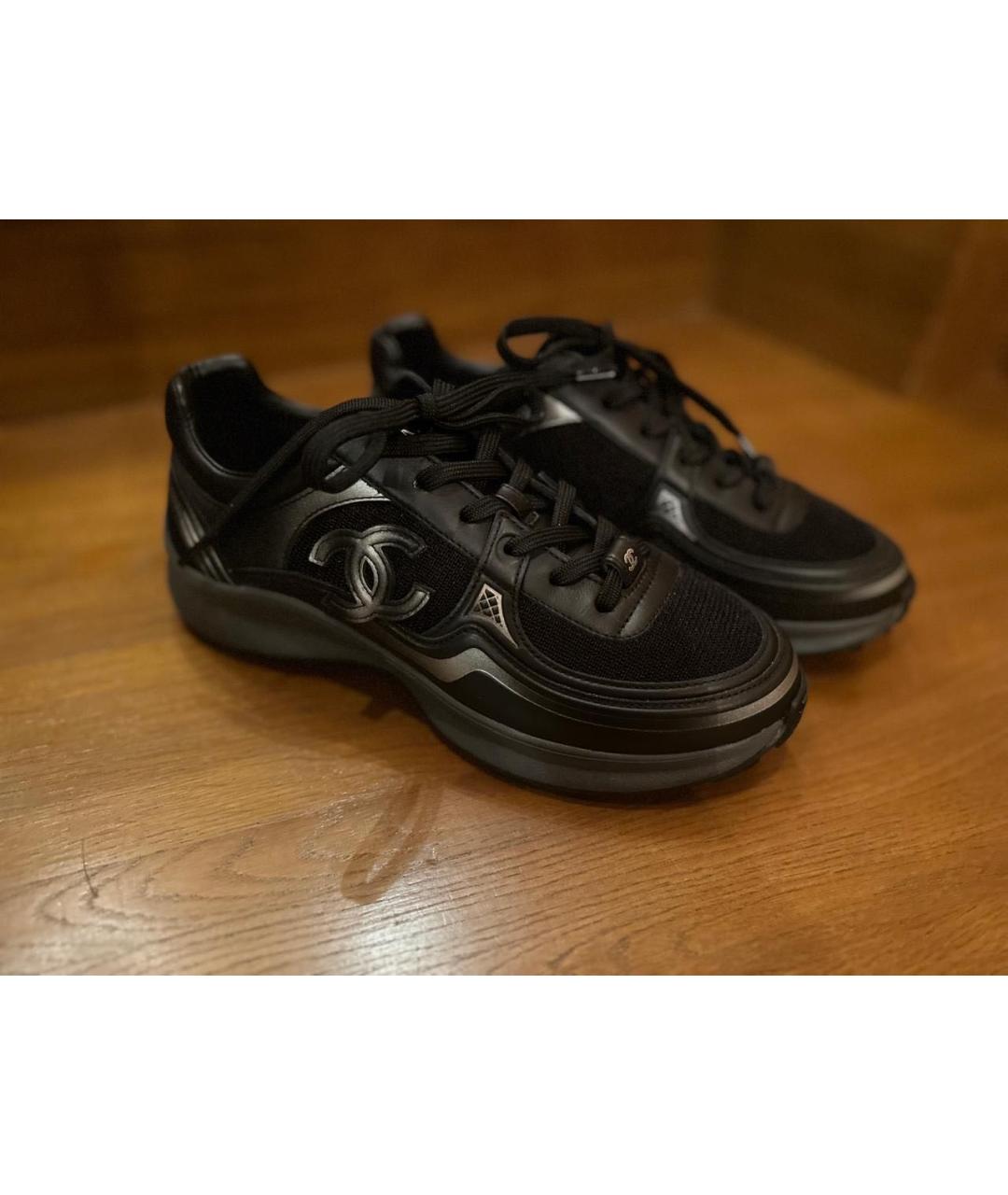 CHANEL Черные кожаные кроссовки, фото 2