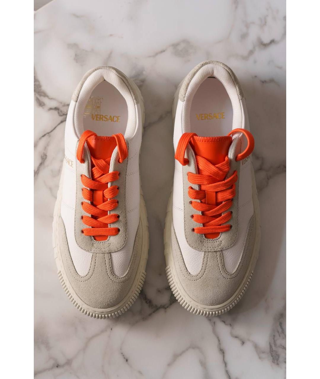 VERSACE Белые кожаные кеды, фото 3