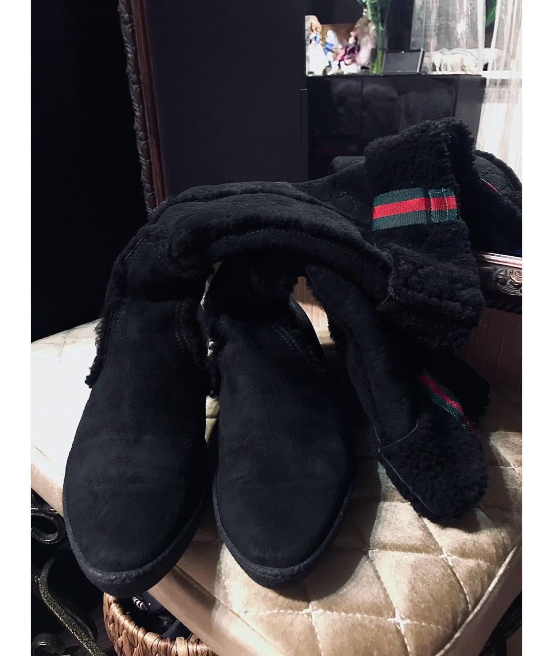 GUCCI Черные замшевые сапоги, фото 3