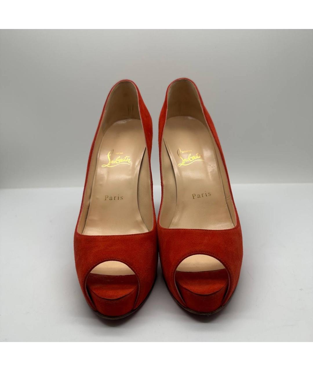CHRISTIAN LOUBOUTIN Красные замшевые туфли, фото 2