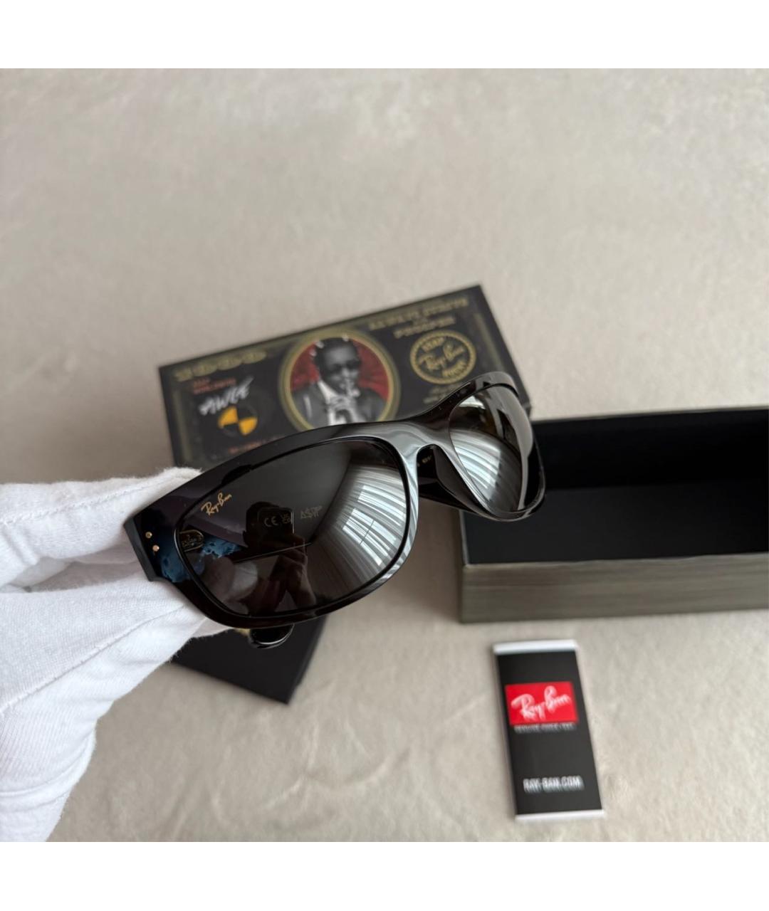 RAY BAN Черные пластиковые солнцезащитные очки, фото 2