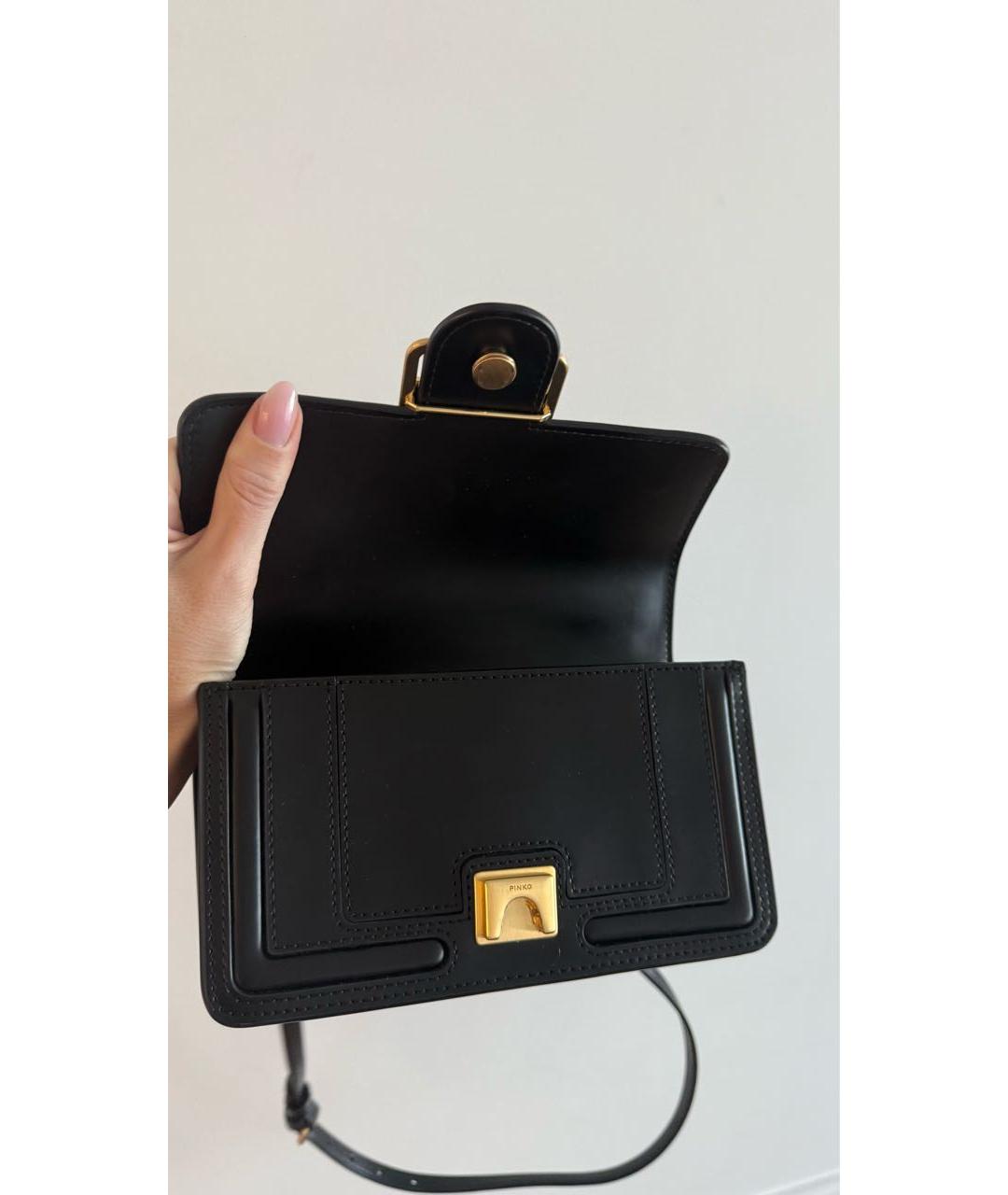 PINKO Черная кожаная сумка через плечо, фото 3