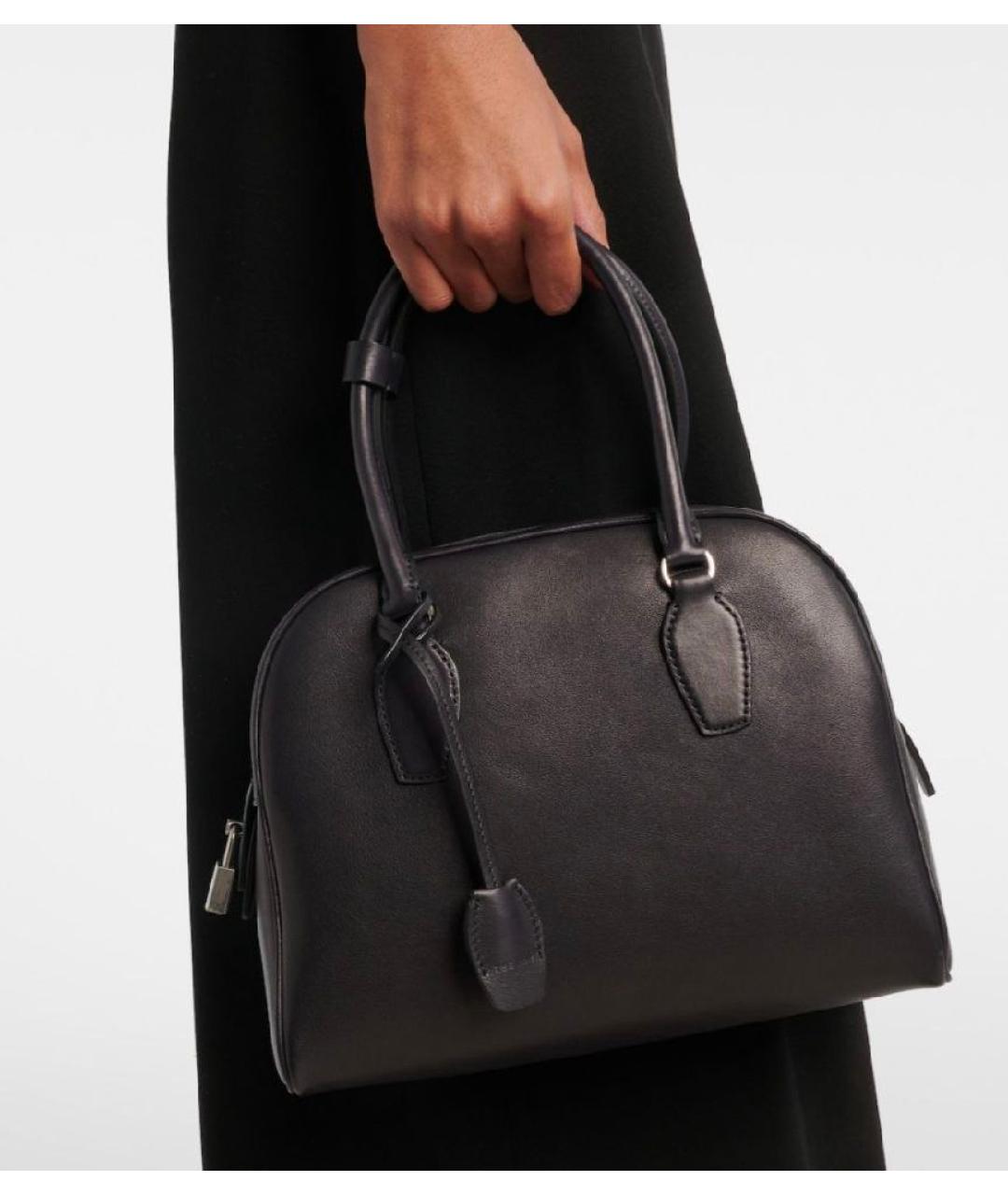 THE ROW Черная кожаная сумка с короткими ручками, фото 6