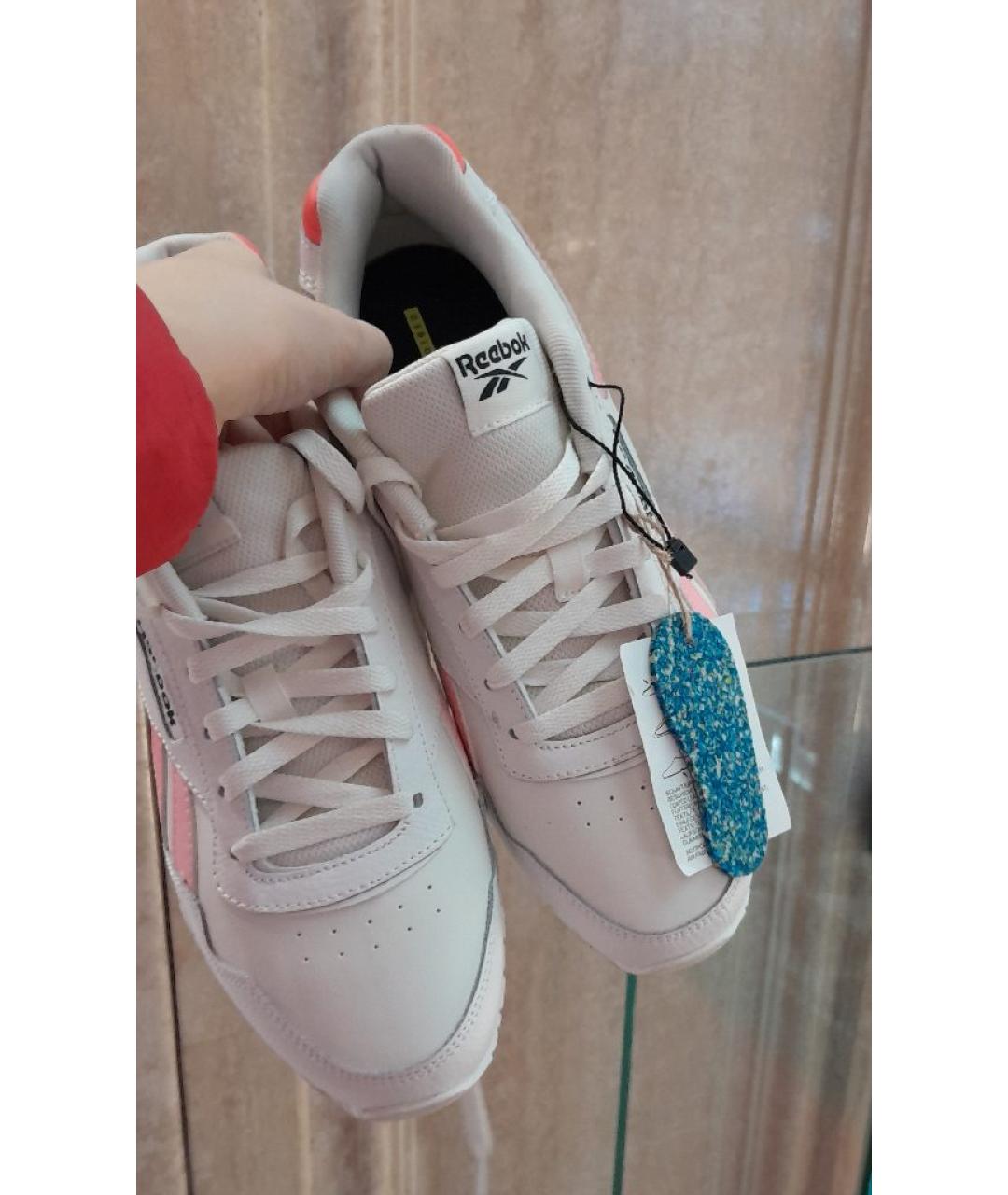 REEBOK Белые кожаные низкие кроссовки / кеды, фото 2