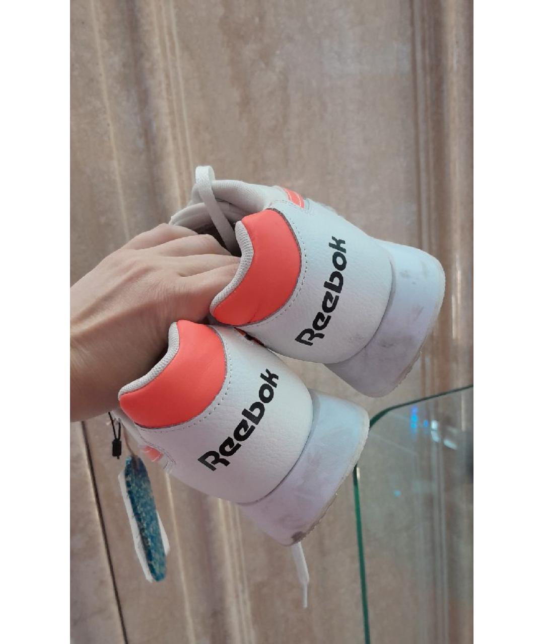 REEBOK Белые кожаные низкие кроссовки / кеды, фото 4