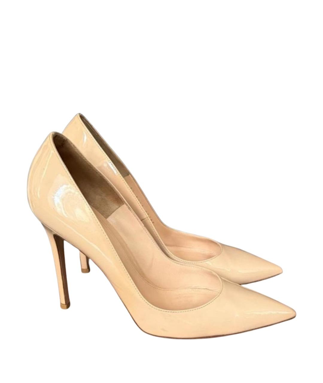 GIANVITO ROSSI Бежевые туфли из лакированной кожи, фото 1