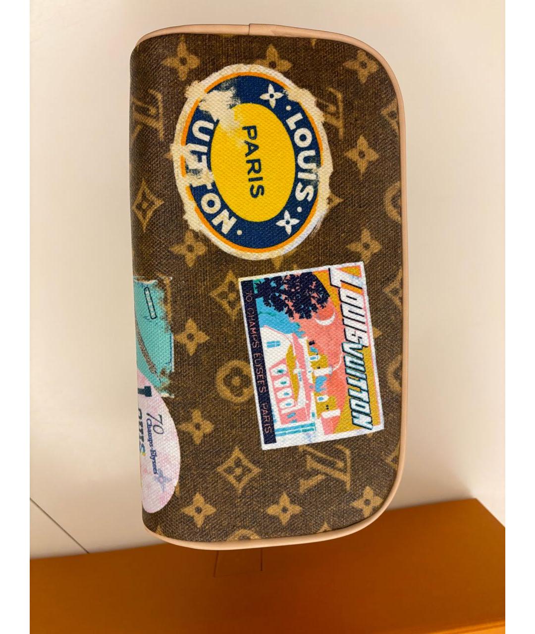 LOUIS VUITTON Коричневая косметичка, фото 4
