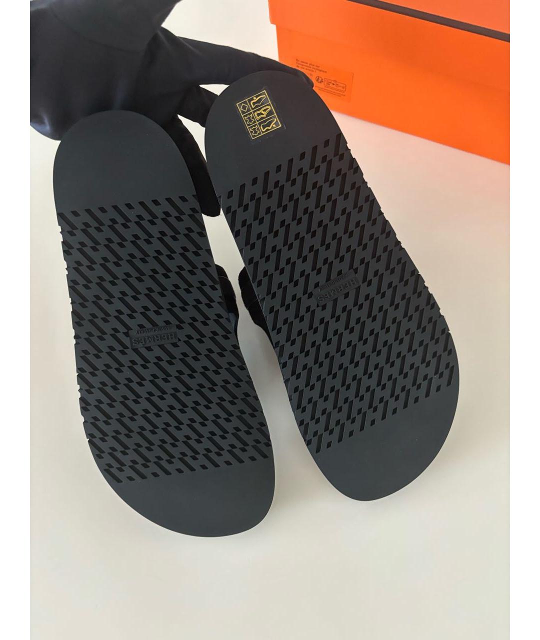 HERMES Черные замшевые шлепанцы, фото 5