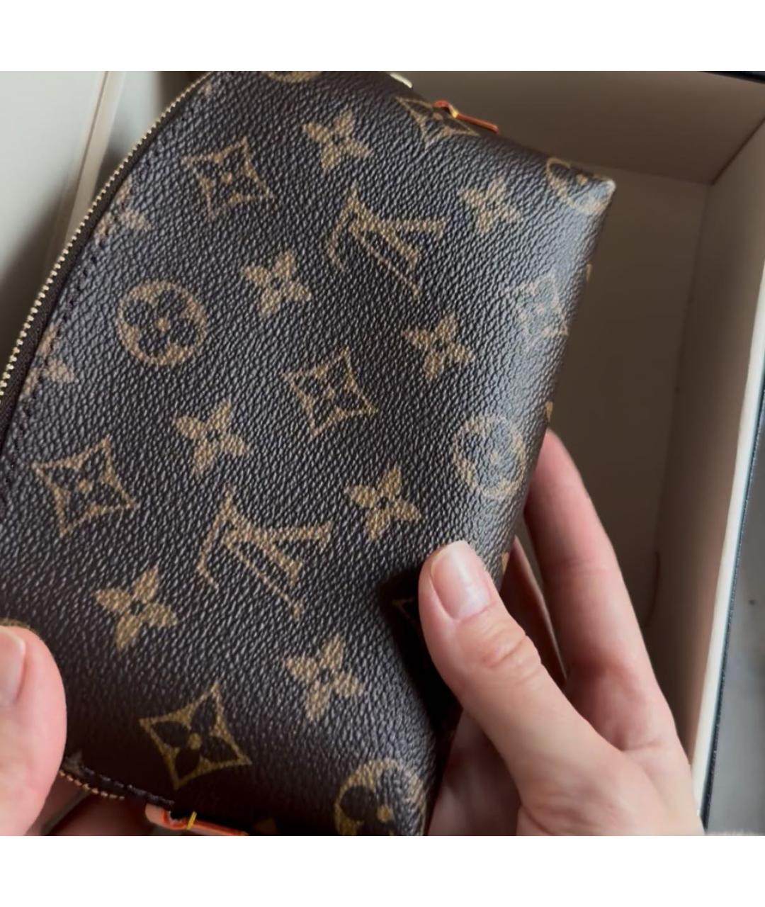LOUIS VUITTON Коричневая косметичка из искусственной кожи, фото 3