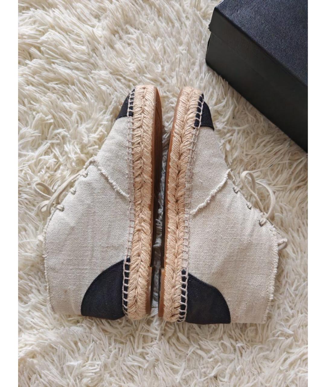 CHANEL Бежевые текстильные ботинки, фото 9
