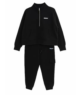 DKNY Спортивные костюмы