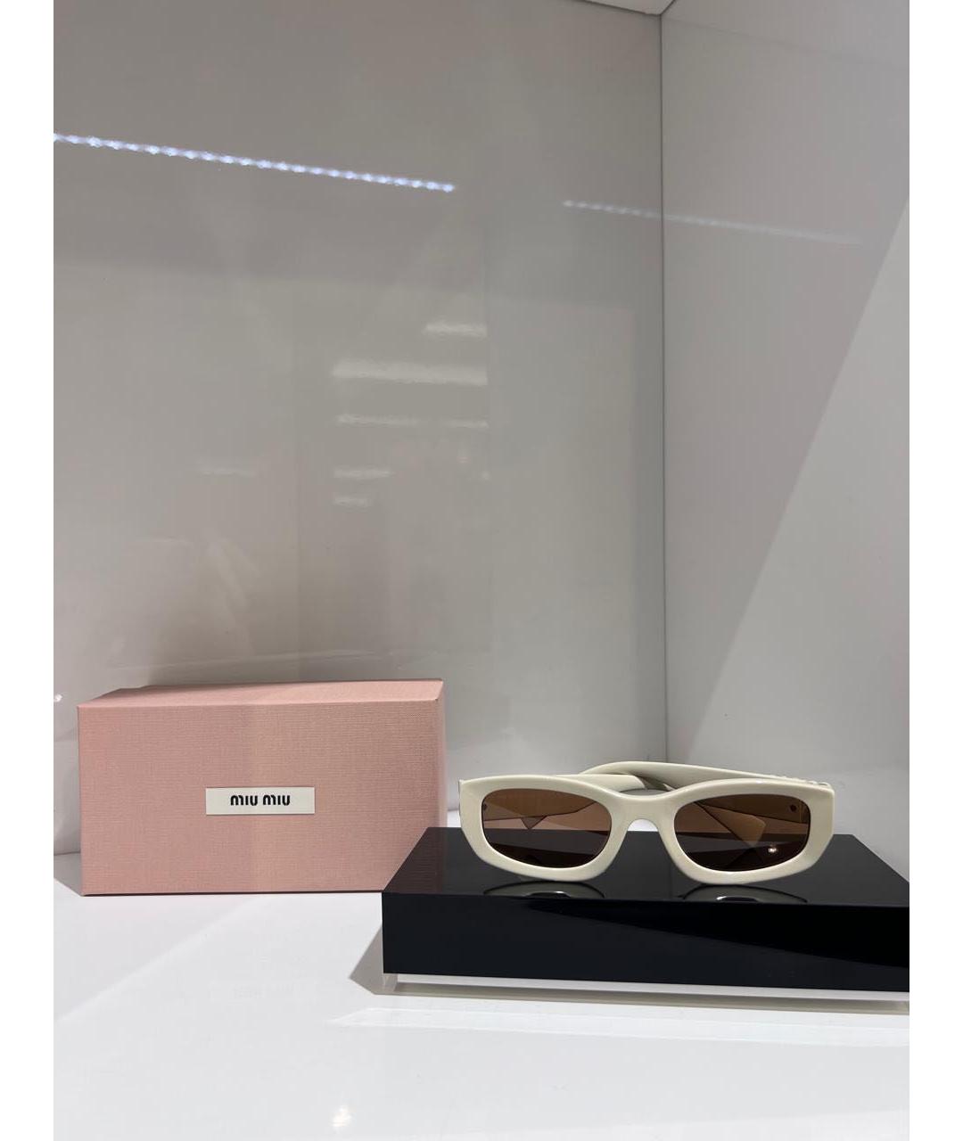 MIU MIU Белые солнцезащитные очки, фото 2