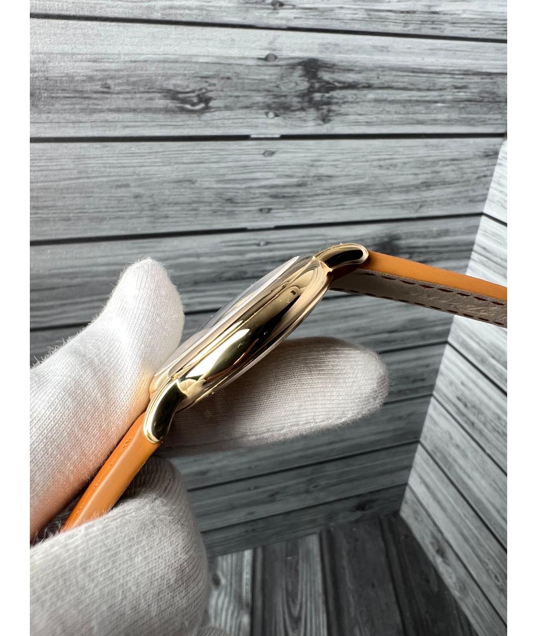 Ulysse Nardin Белые часы из желтого золота, фото 5