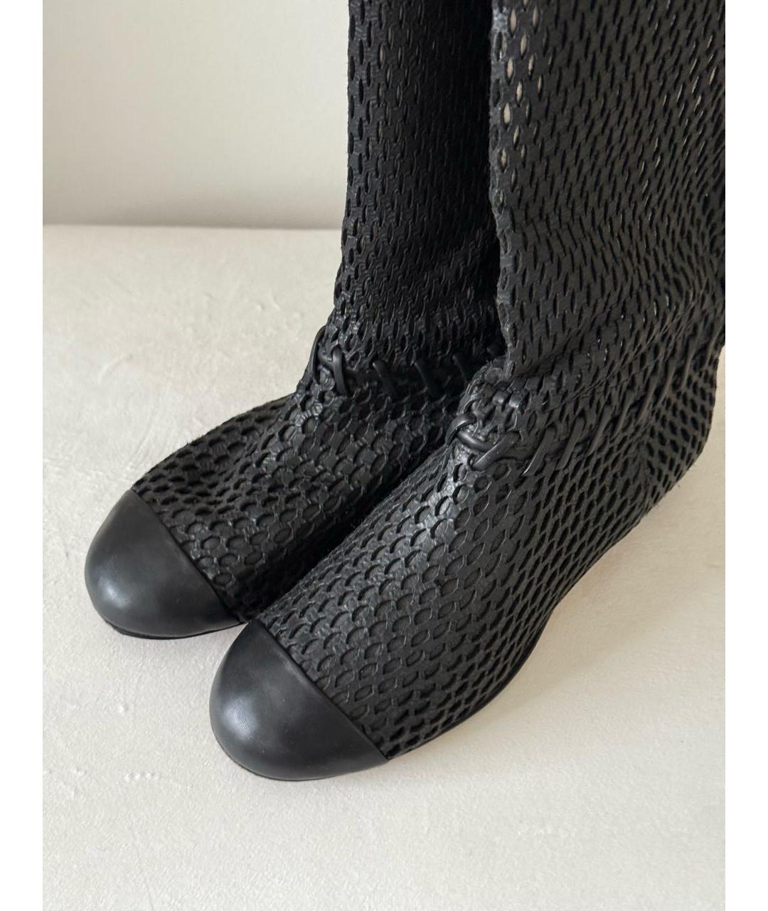CHANEL Черные кожаные сапоги, фото 8