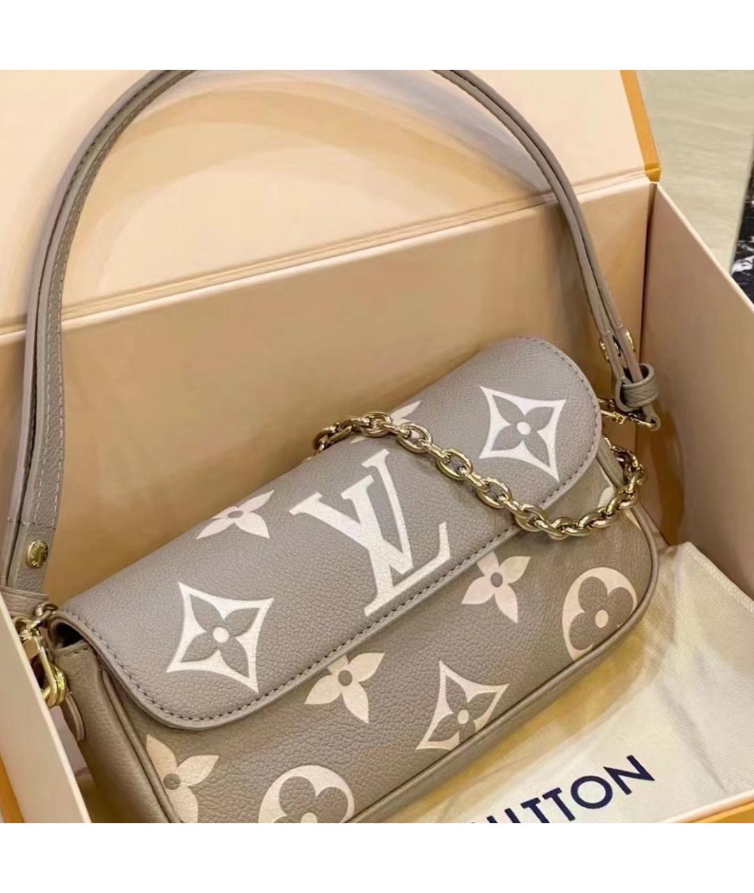 LOUIS VUITTON Бежевая кожаная сумка через плечо, фото 2