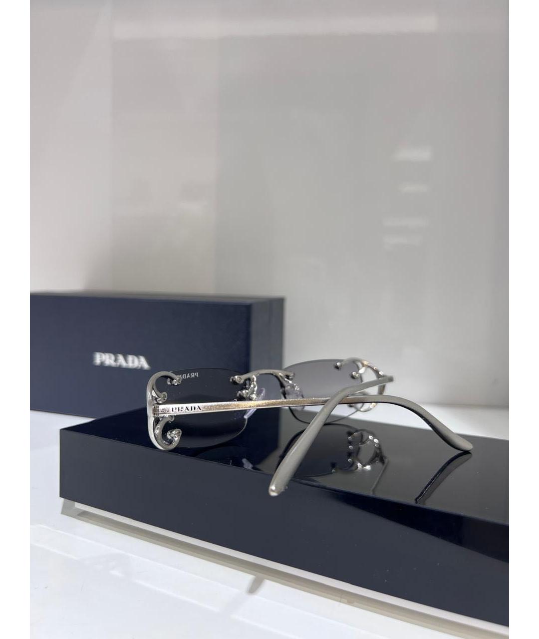 PRADA Серебряные солнцезащитные очки, фото 3