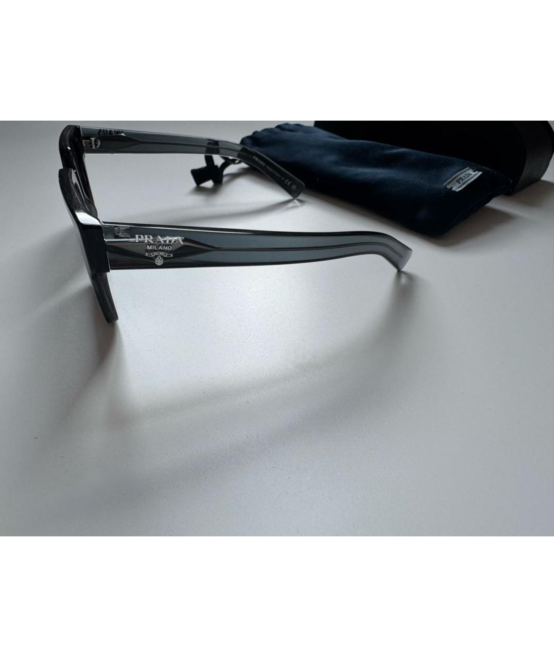 PRADA Темно-синие пластиковые солнцезащитные очки, фото 3