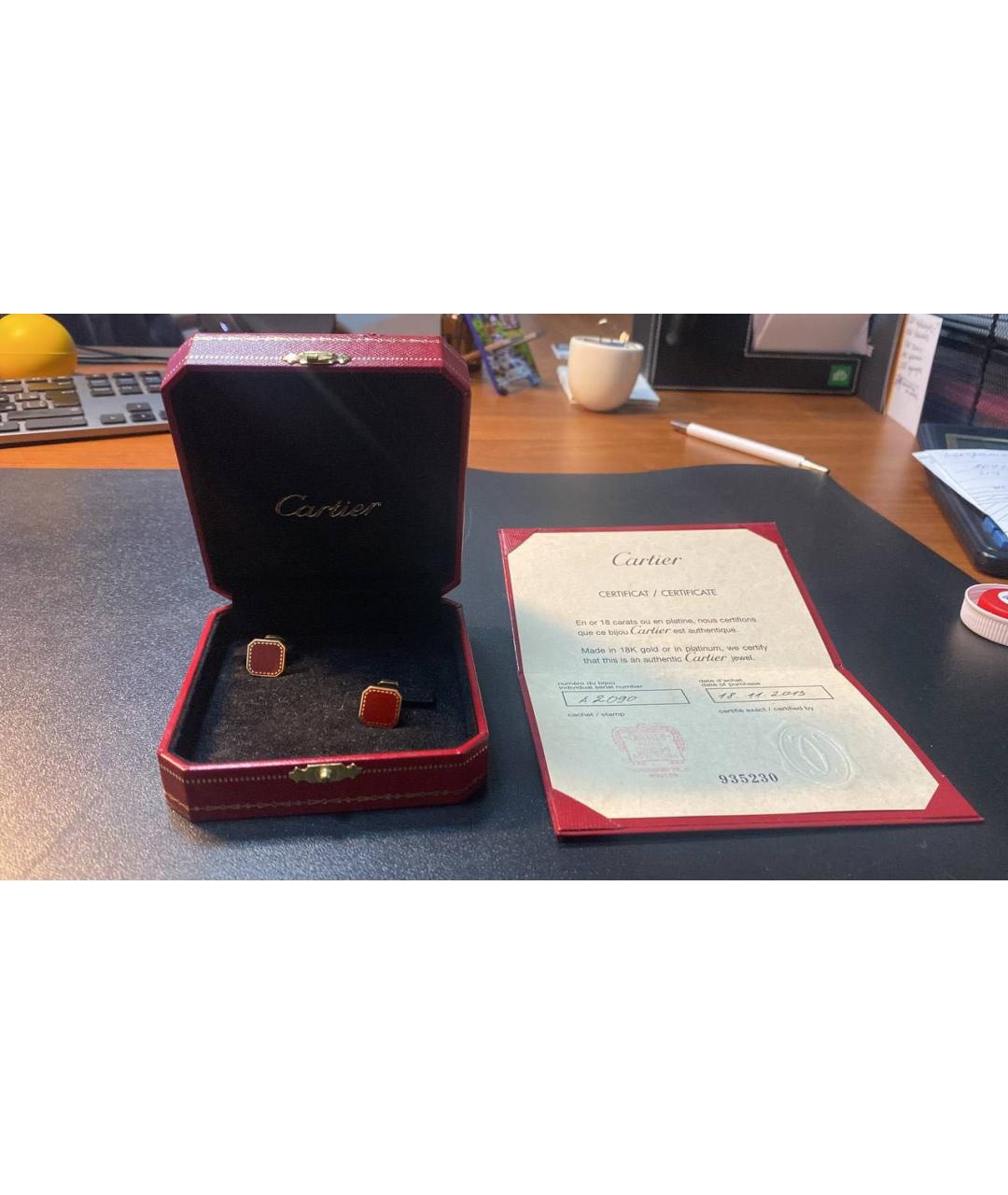 CARTIER Красные запонки из желтого золота, фото 7