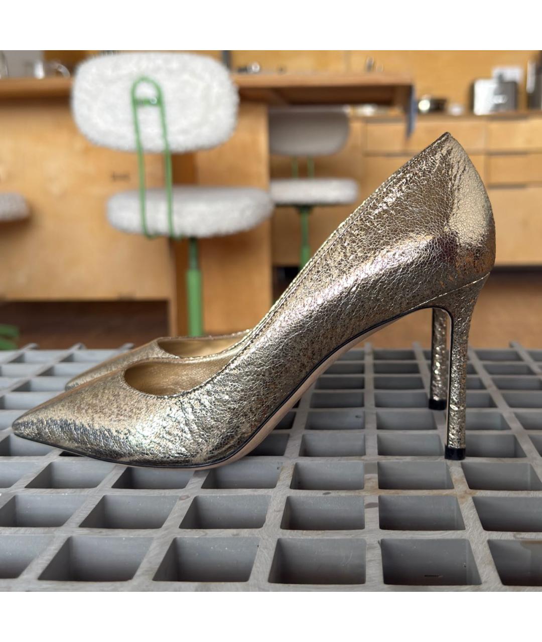 JIMMY CHOO Золотые кожаные туфли, фото 5