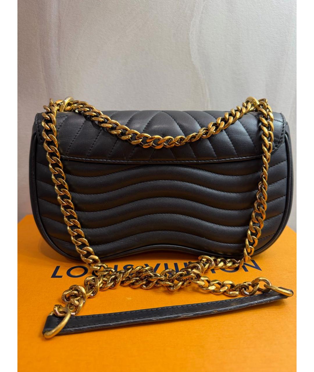 LOUIS VUITTON Черная кожаная сумка через плечо, фото 2