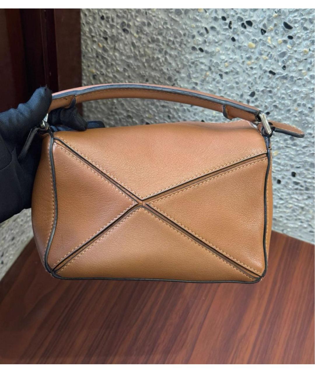 LOEWE Коричневая кожаная сумка через плечо, фото 3