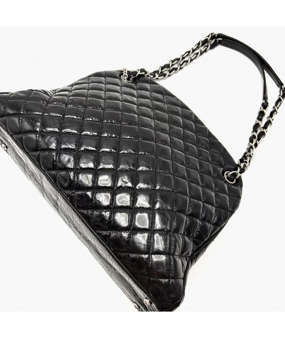 CHANEL Черная кожаная сумка через плечо, фото 3