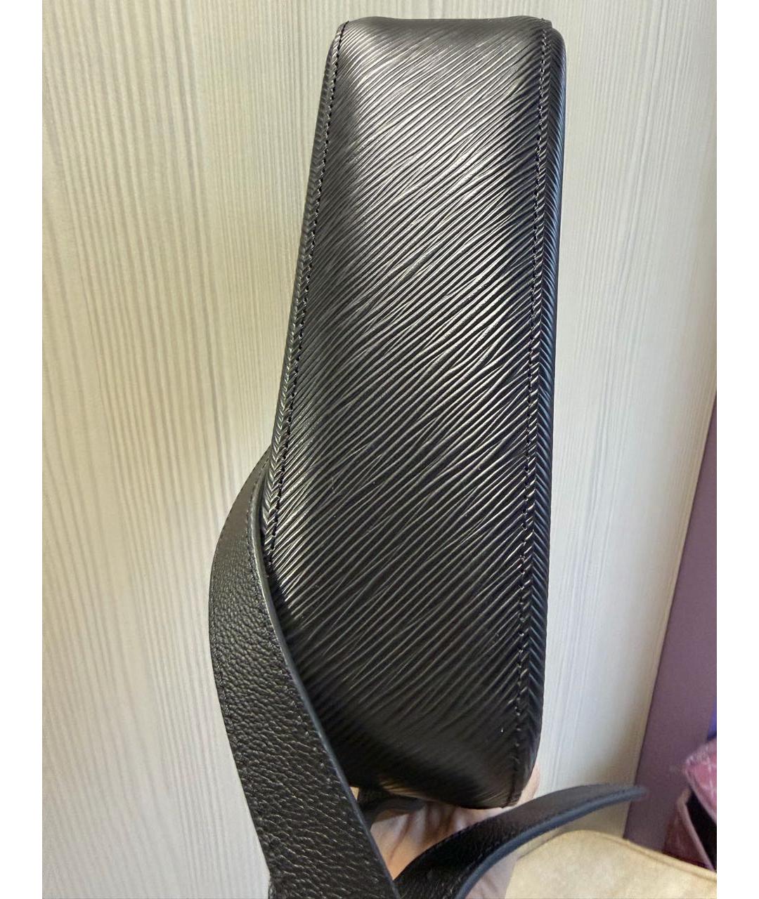 LOUIS VUITTON Черная кожаная сумка с короткими ручками, фото 6