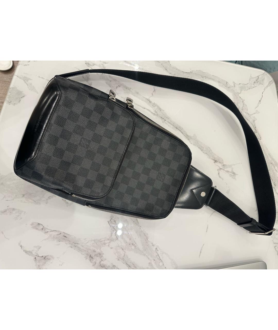 LOUIS VUITTON Антрацитовая кожаная сумка на плечо, фото 2