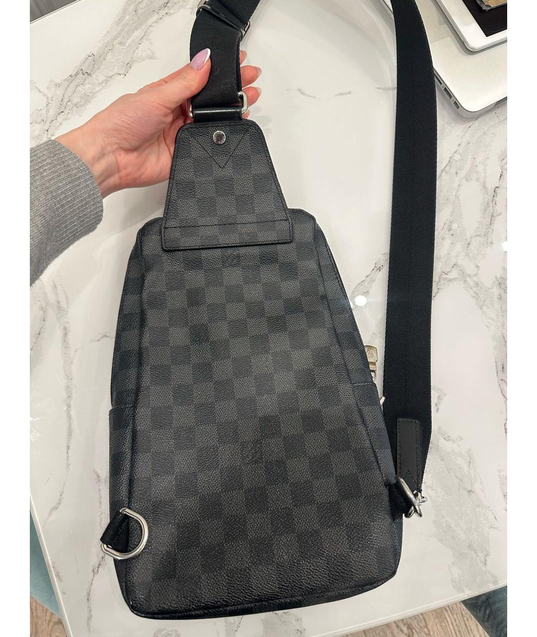 LOUIS VUITTON Антрацитовая кожаная сумка на плечо, фото 3