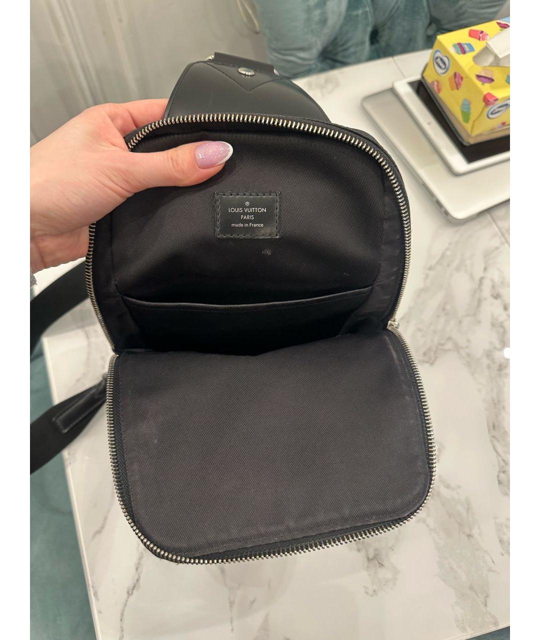 LOUIS VUITTON Антрацитовая кожаная сумка на плечо, фото 4